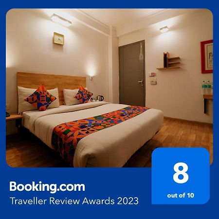 Fabhotel The Glory Γκουργκάον Εξωτερικό φωτογραφία