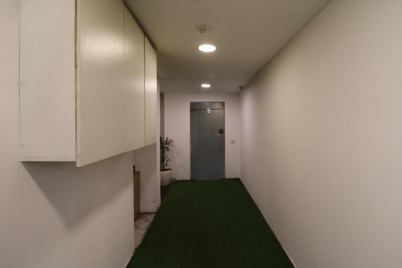 Fabhotel The Glory Γκουργκάον Εξωτερικό φωτογραφία