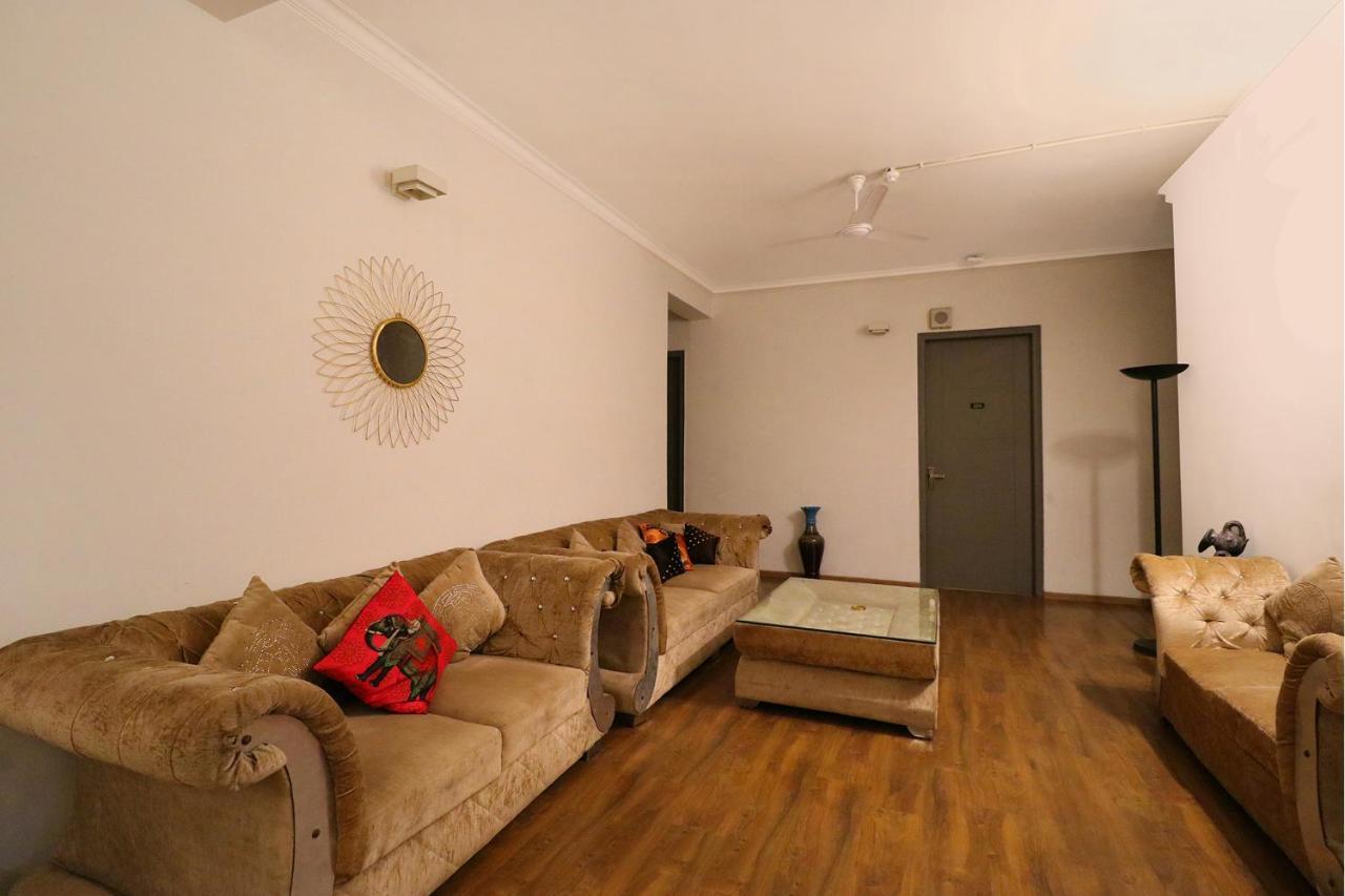 Fabhotel The Glory Γκουργκάον Εξωτερικό φωτογραφία